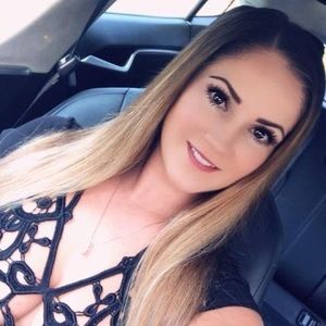 Meet your Posher, Lelia